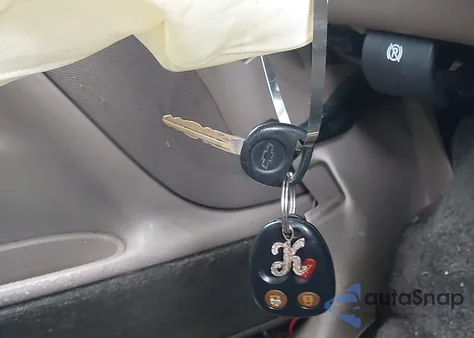 2003 Chevrolet Avalanche 1500 из США, поврежденный, VIN 3GNEC13T43G287438